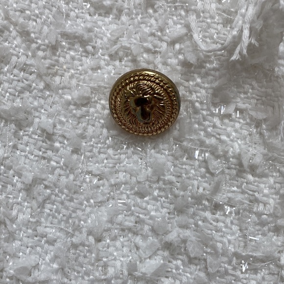 Designer inspired White Jacket - Picture 4 of 8